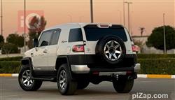 تۆیۆتا FJ کرۆزەر